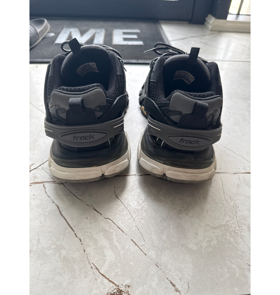 Кроссовки • Balenciaga • Тёмно-серый