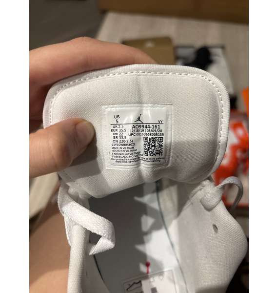 Кроссовки • Nike • Белый
