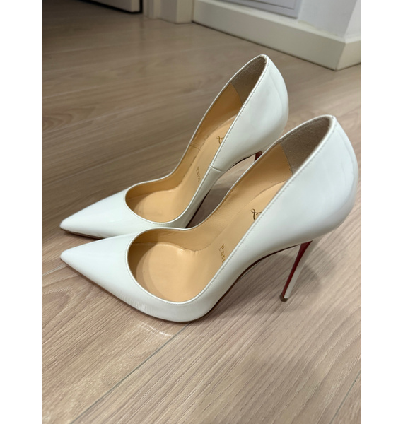 Туфли • Christian Louboutin • Белый