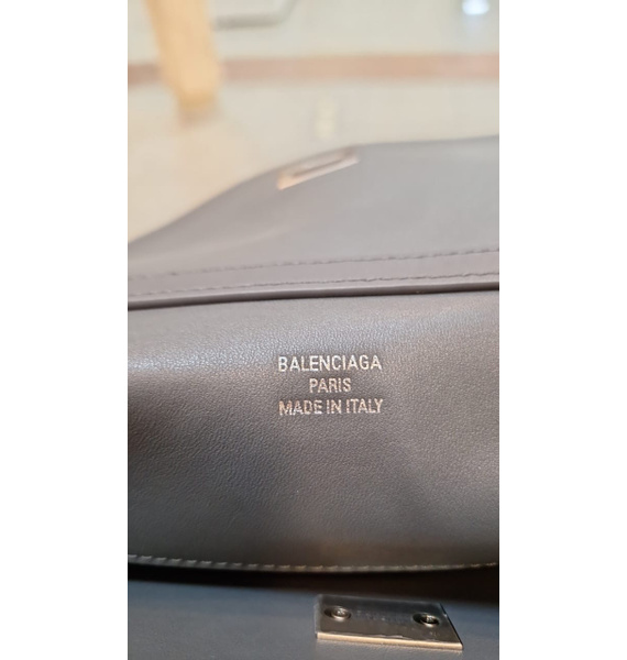 Сумка • Balenciaga • Серый
