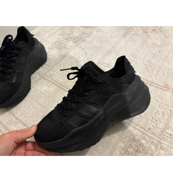 Кроссовки • adidas • Черный