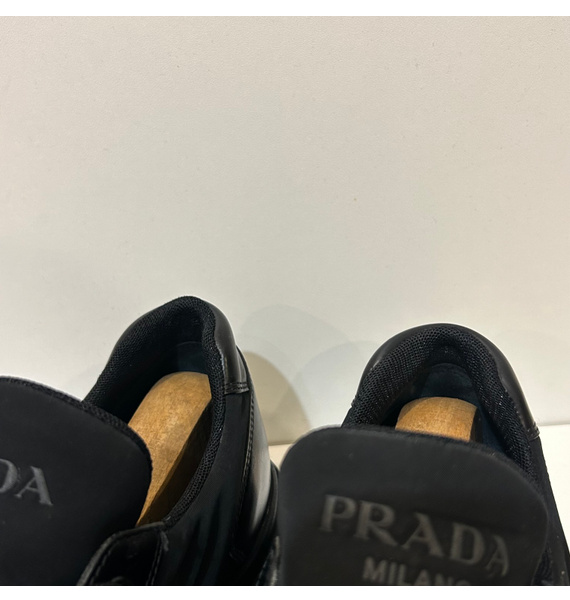 Кроссовки • Prada • Черный