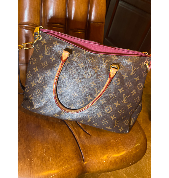 Сумка • Louis Vuitton • Другое