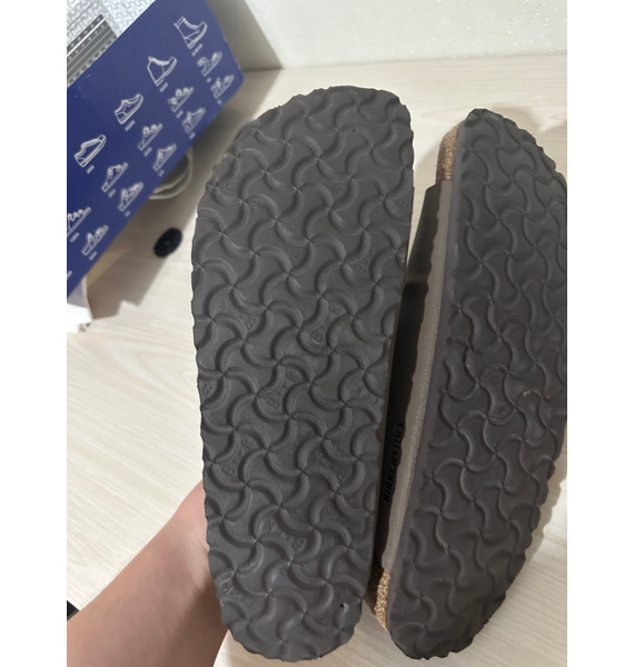 Шлепанцы • Birkenstock • Коричневый
