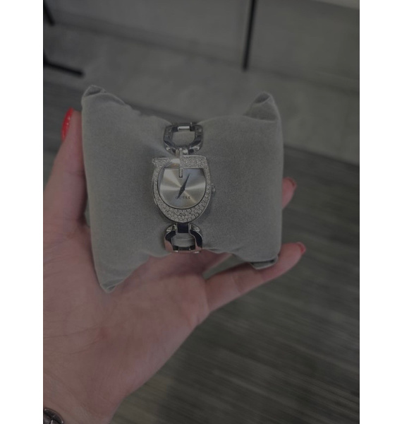 Часы • GUESS • Серебряный