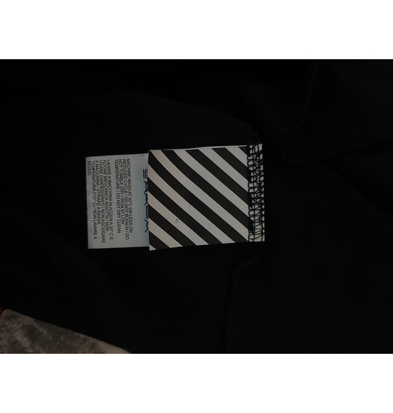 Футболка • Off-White • Черный