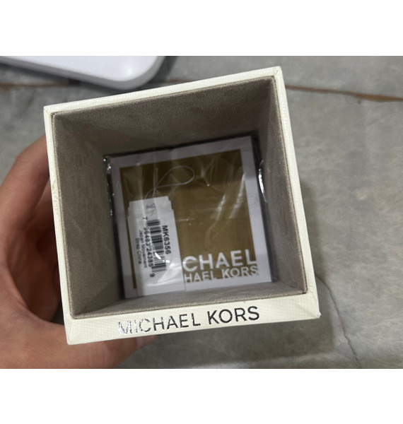 Часы • Michael Kors • Золотой