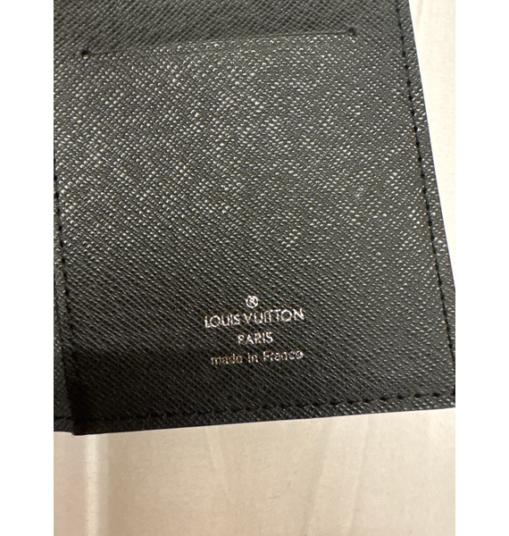 Кошелек • Louis Vuitton • Черный