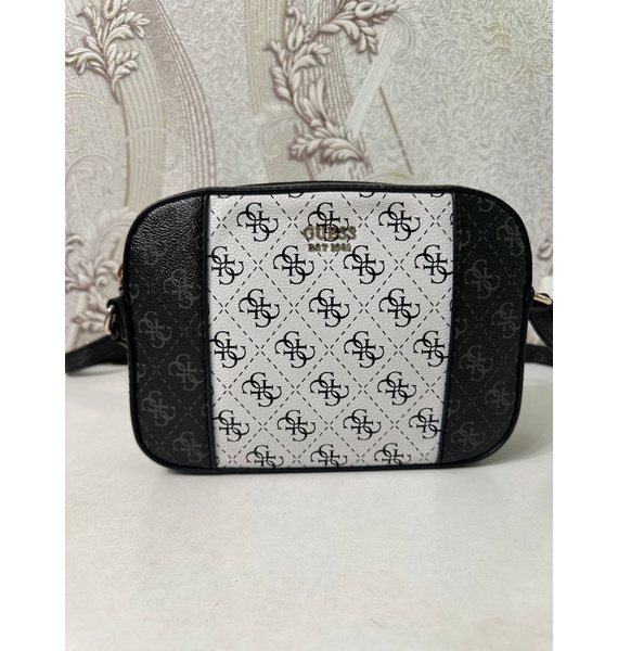 Сумка • GUESS • Черный