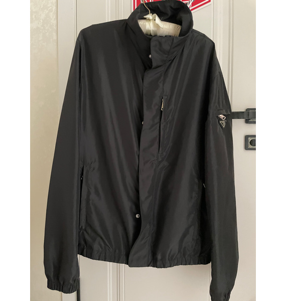 Куртка • Prada • Черный