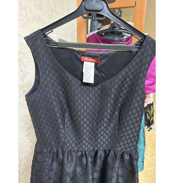 Платье • Max Mara • Черный