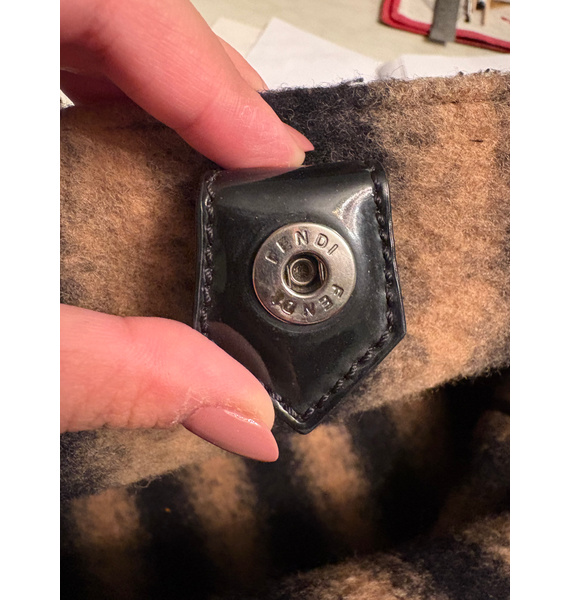 Сумка • Fendi • Серый