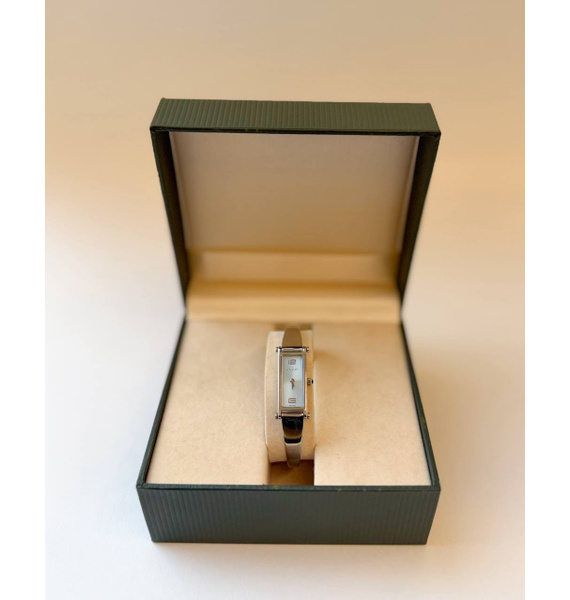 Часы • Gucci • Серебряный