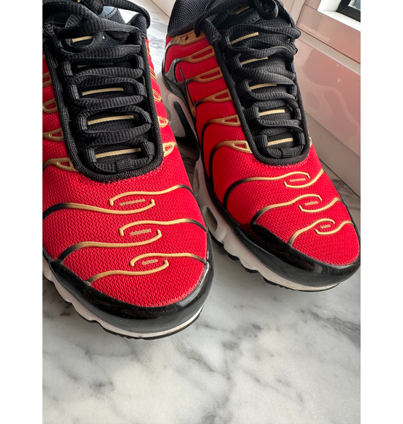 Кроссовки • Nike • Красный