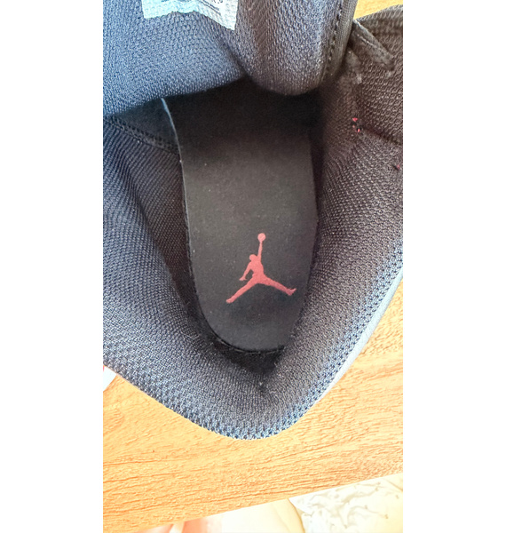 Кроссовки • Nike • Черный