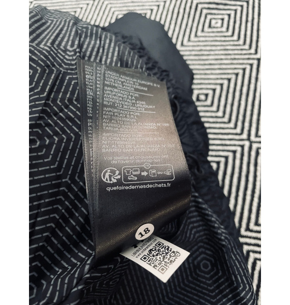 Куртка • Under Armour • Черный