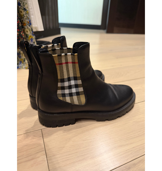 Полусапоги • Burberry • Черный