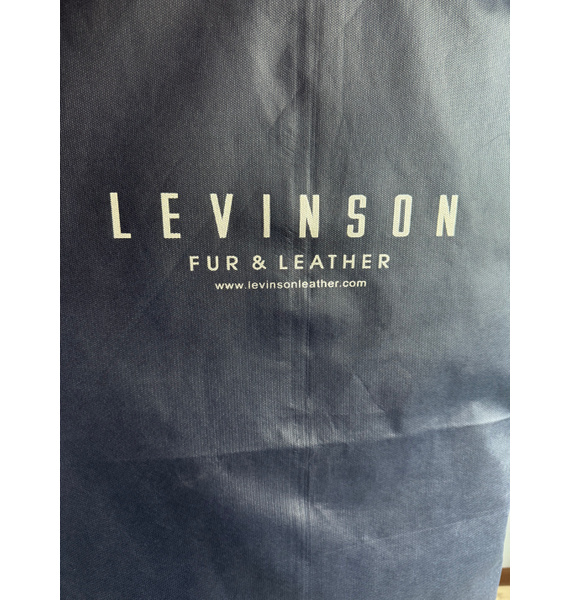 Плащ • Levinson • Черный