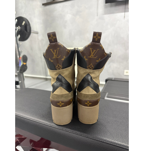 Ботинки • Louis Vuitton • Коричневый