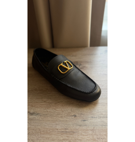 Мокасины • Valentino Garavani • Черный