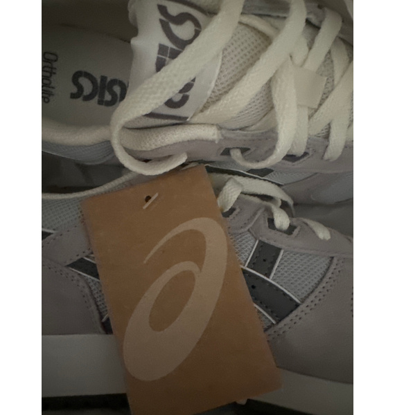 Кроссовки • ASICS • Серый