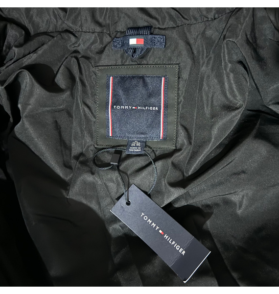 Куртка • Tommy Hilfiger • Черный