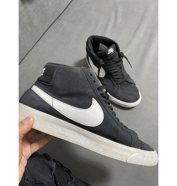 Кроссовки • Nike • Черный