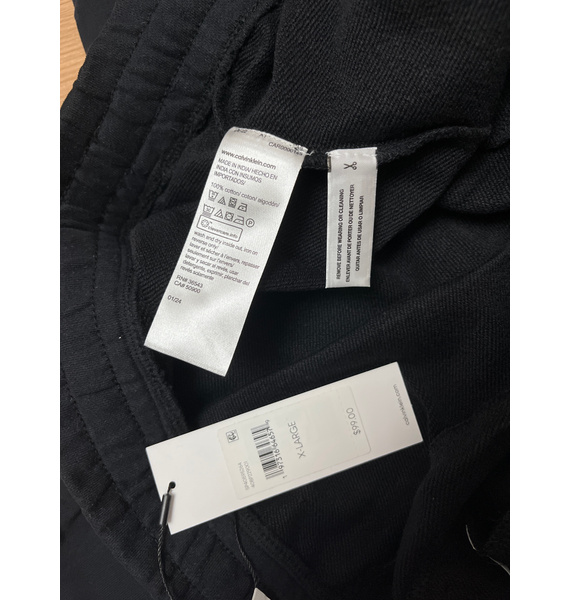 Джоггеры • Calvin Klein • Черный