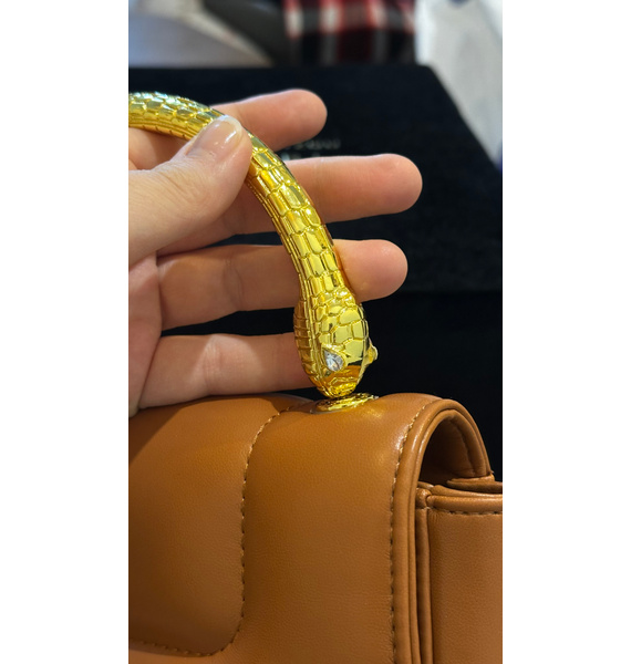 Сумка • Bvlgari • Золотой