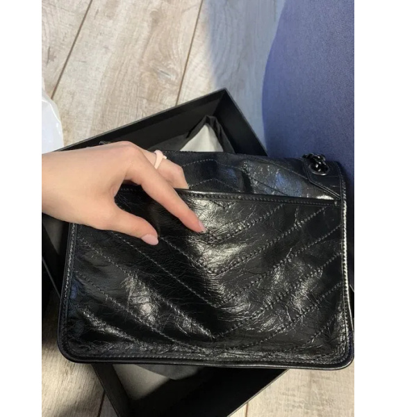 Сумка • Yves Saint Laurent • Черный