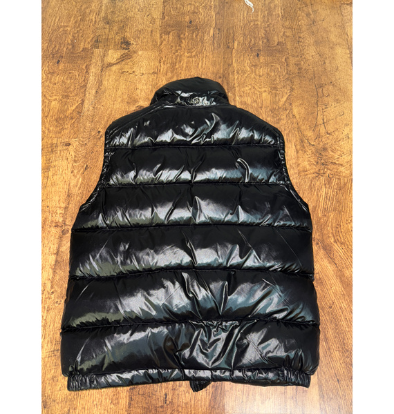 Жилет • Moncler • Черный