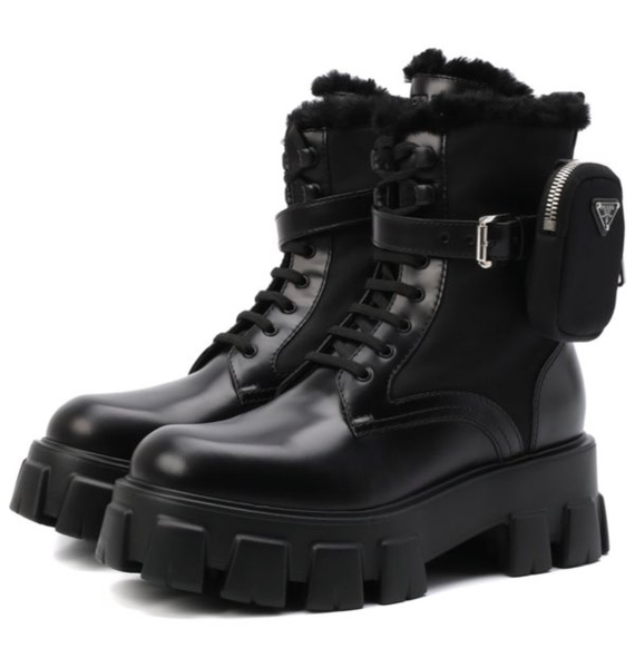 Ботинки • Prada • Черный