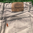 Джинсы • Levi's • Бежевый