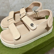 Сандалии • Gucci • Розовый