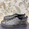 Кроссовки • Louis Vuitton • Черный