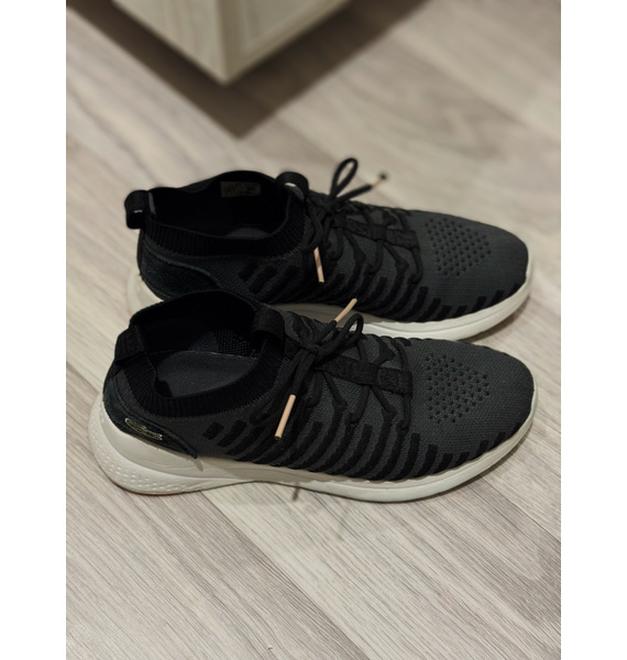 Кроссовки • Lacoste • Черный
