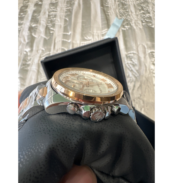 Часы • Michael Kors • Золотой