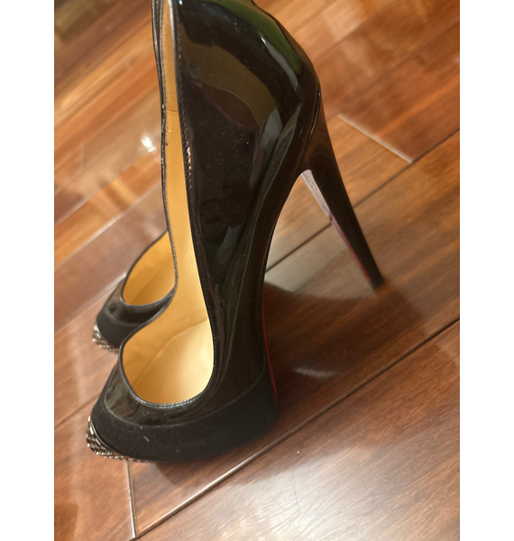 Туфли • Christian Louboutin • Черный