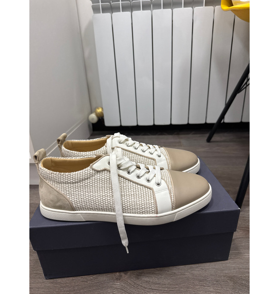 Кроссовки • Christian Louboutin • Кремовый