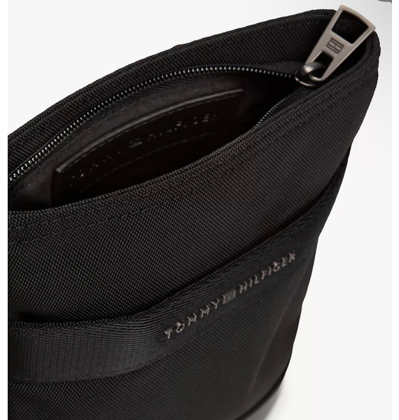 Барсетка • Tommy Hilfiger • Черный