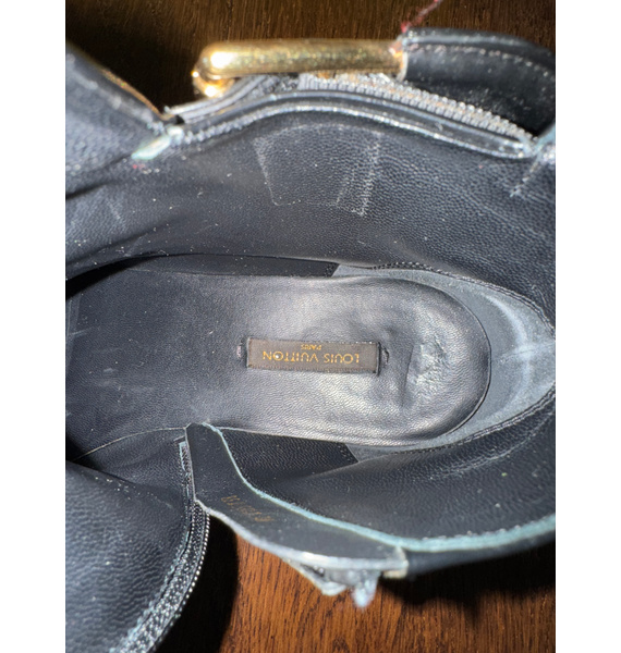 Ботинки • Louis Vuitton • Черный