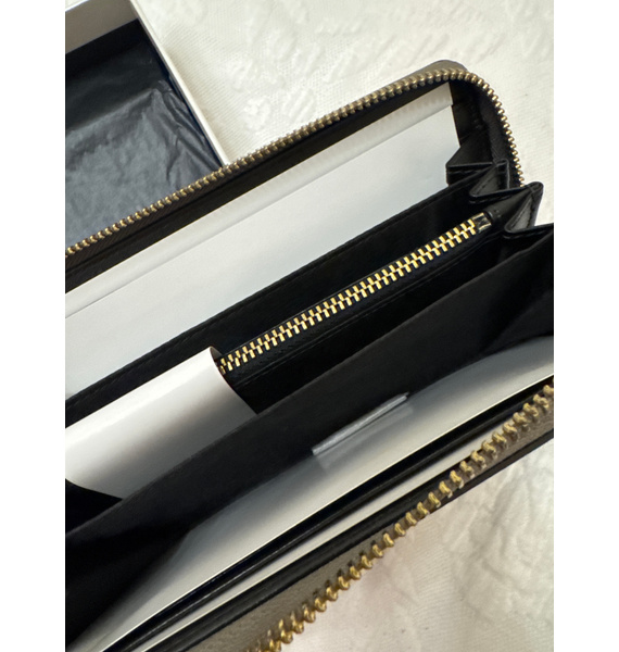 Кошелек • Emporio Armani • Кремовый