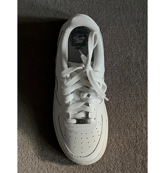 Кроссовки • Nike • Белый