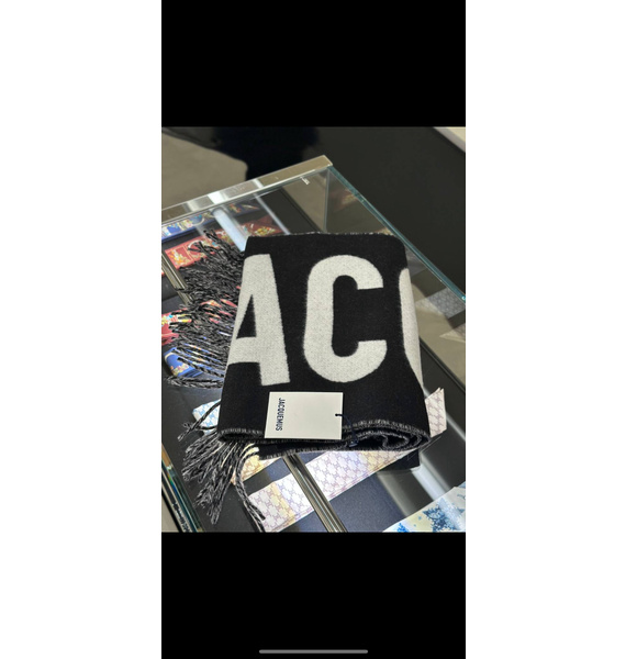 Шарф • Jacquemus • Другое