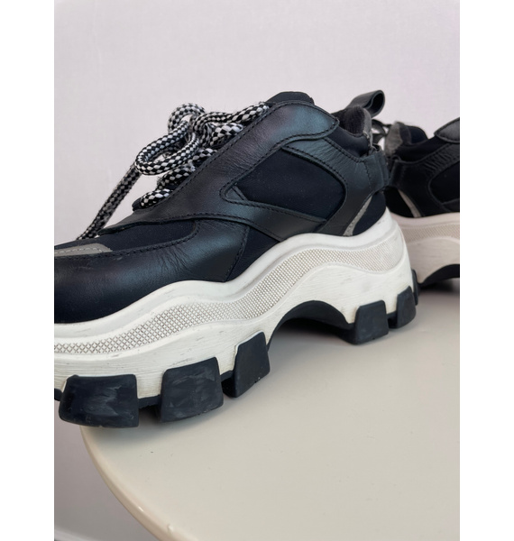 Кроссовки • Prada • Черный