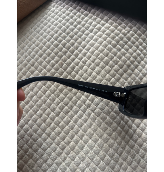 Очки • Ray-Ban • Черный
