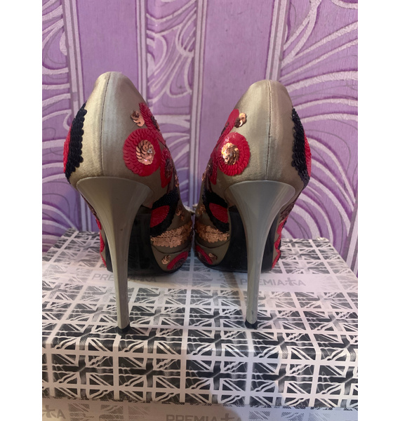Туфли • Roger Vivier • Золотой