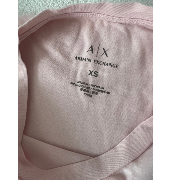 Футболка • Armani Exchange • Розовый