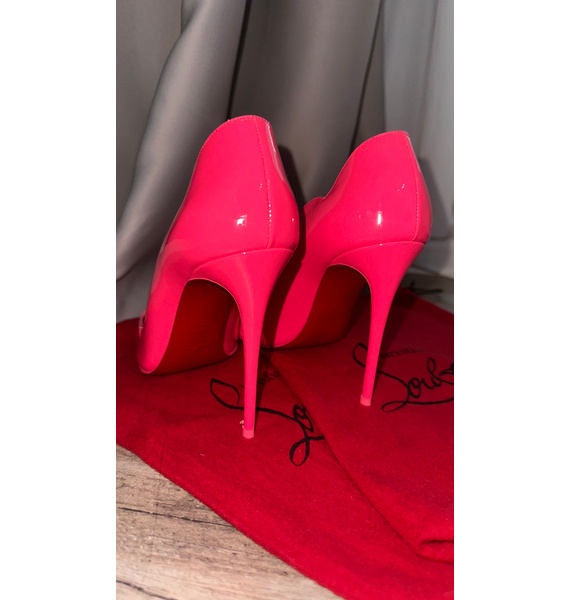 Туфли • Christian Louboutin • Розовый
