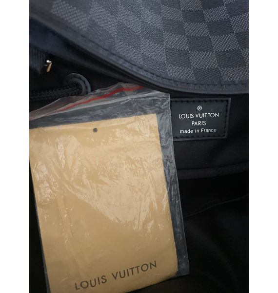 Рюкзак • Louis Vuitton • Тёмно-серый